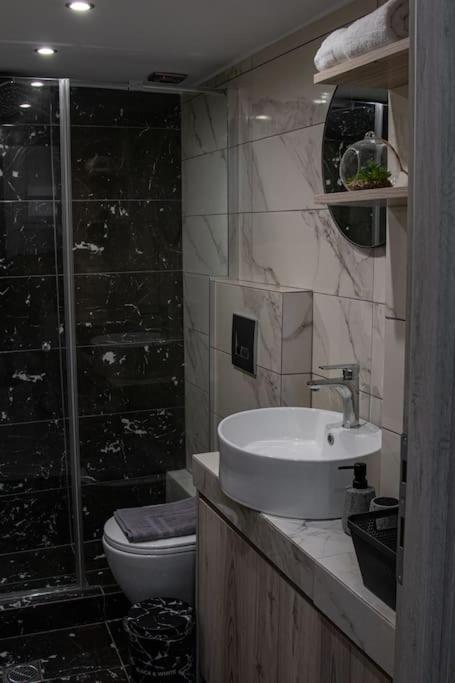 Appartamento * Ck Modern Loft Near Seaside * Salonicco Esterno foto